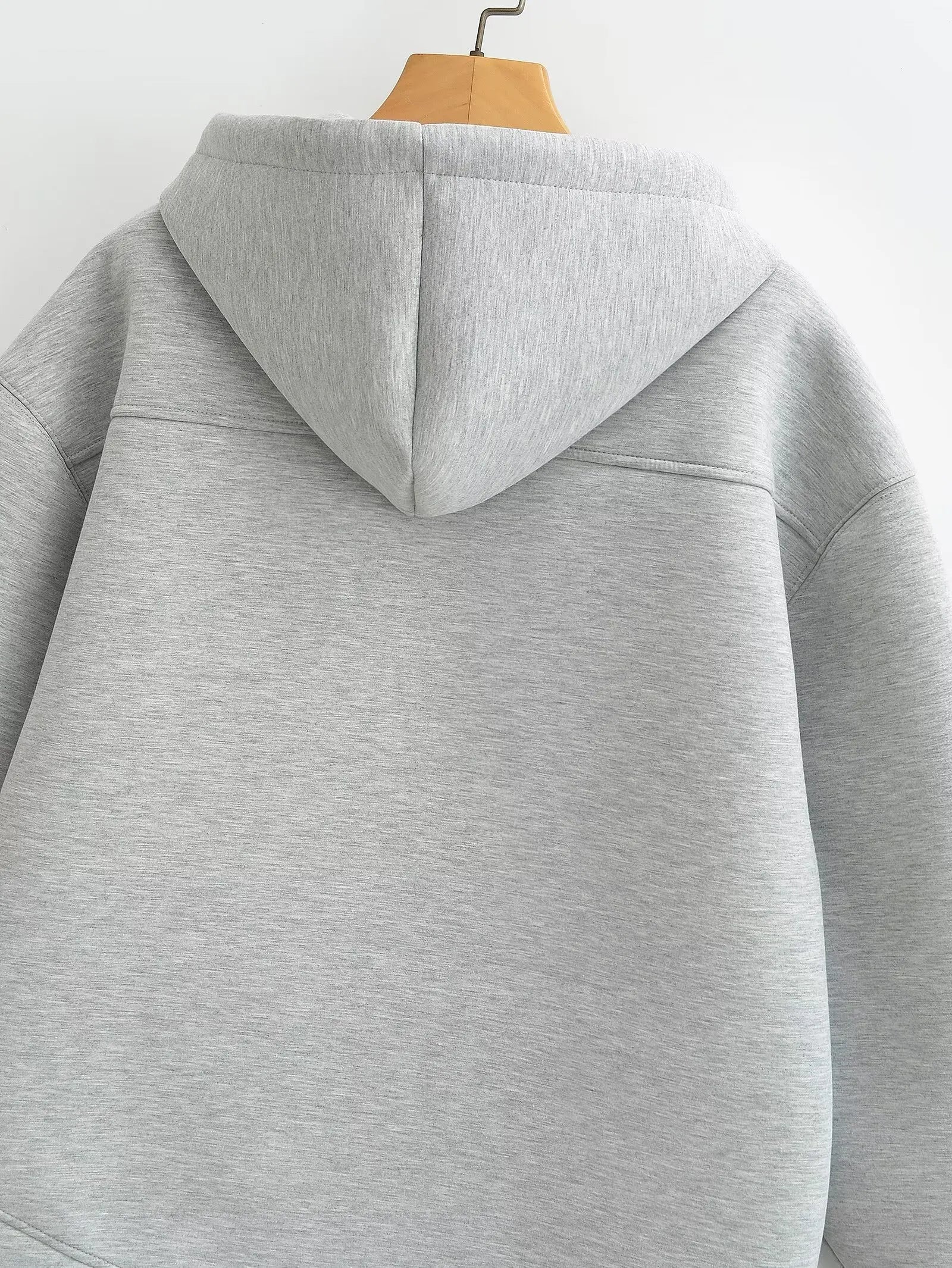 Women's Loose-Fit Zip-Up Hoodie with Drawstring Hood and Pockets