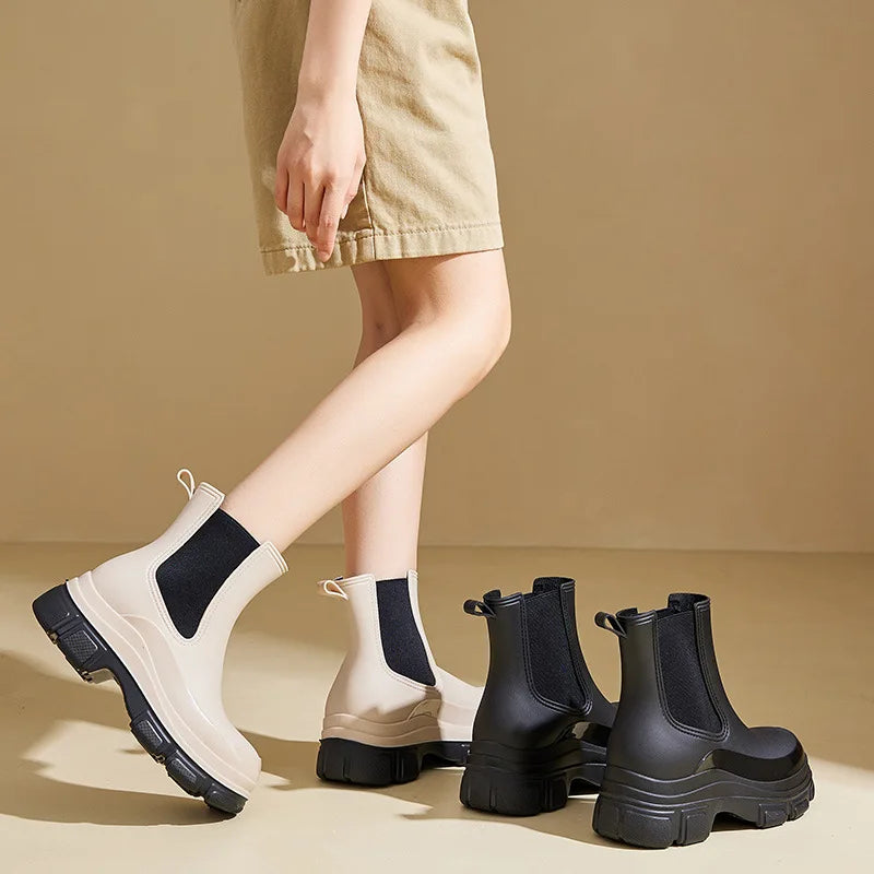 Women's Waterproof Chelsea Boots Featuring a Slip-Resistant Chunky Sole