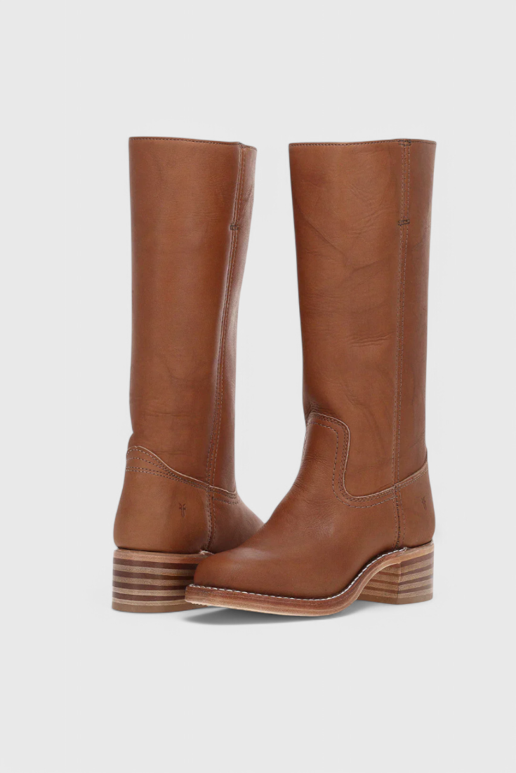 Women's Knee-High Boots Featuring a Stacked Heel and Timeless Round Toe