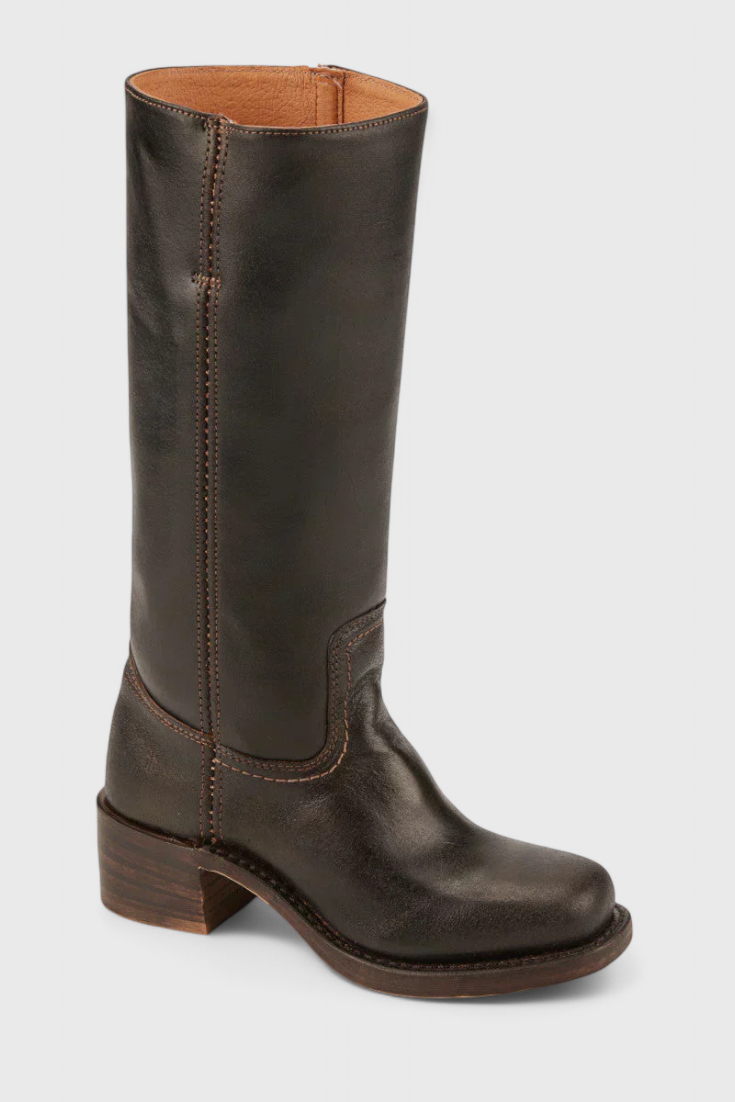 Women's Knee-High Boots Featuring a Stacked Heel and Timeless Round Toe