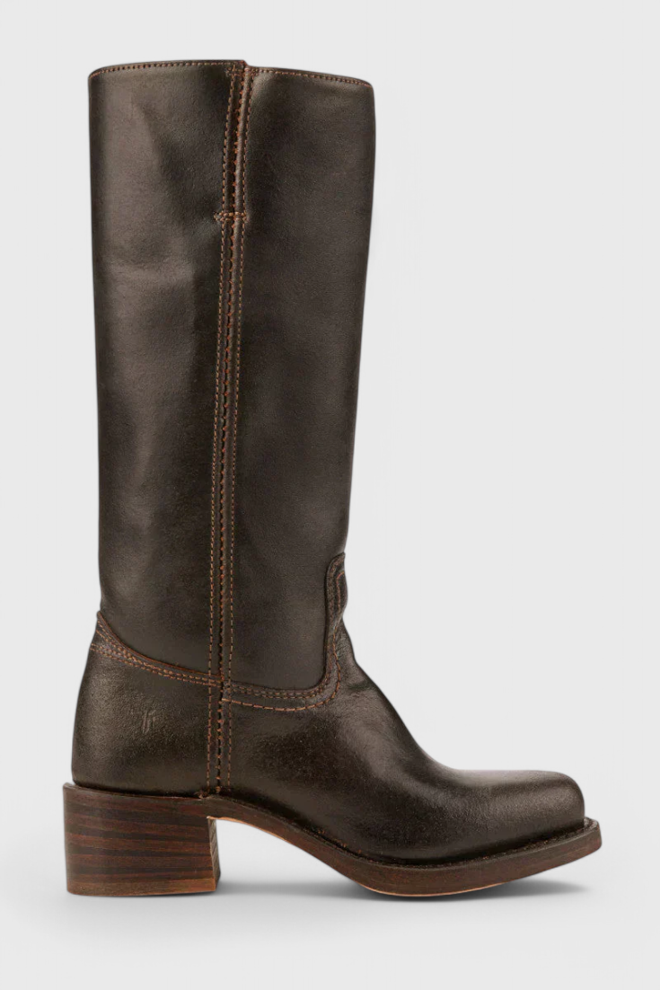 Women's Knee-High Boots Featuring a Stacked Heel and Timeless Round Toe