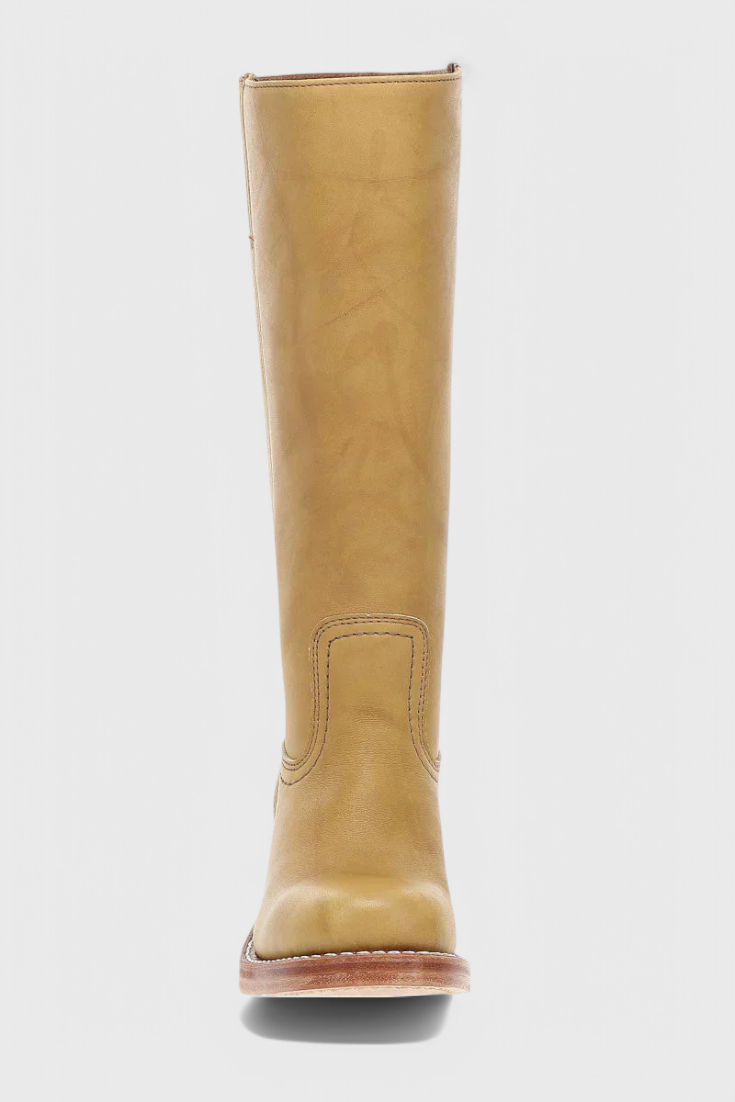 Women's Knee-High Boots Featuring a Stacked Heel and Timeless Round Toe