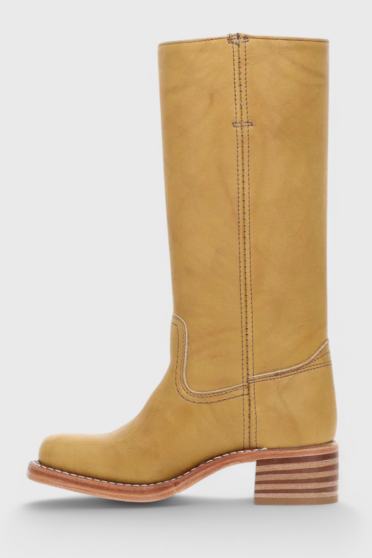 Women's Knee-High Boots Featuring a Stacked Heel and Timeless Round Toe