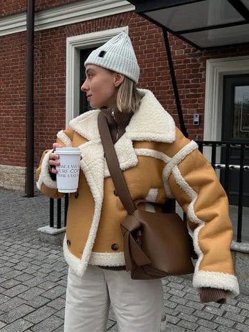 Women's Oversized Short Winter Jacket Featuring Contrast Trim