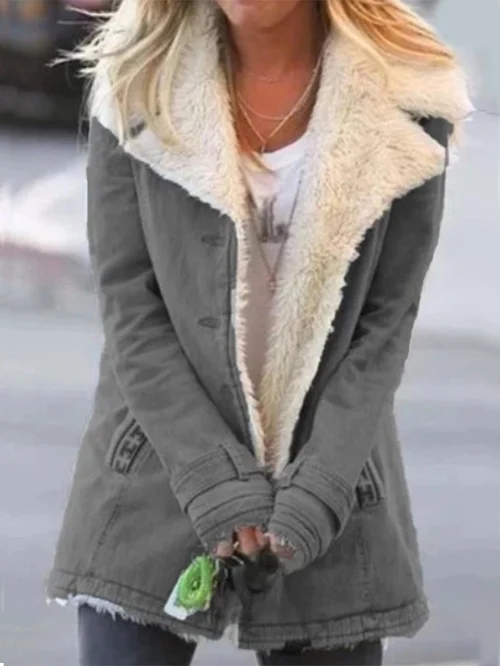 Women's Winter Coat with Cozy Lining and Fold-Down Collar