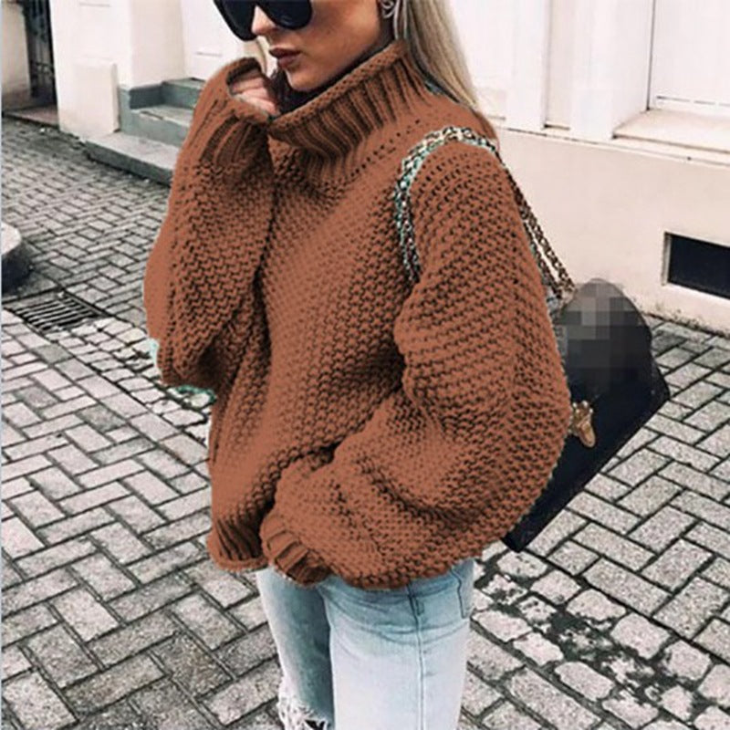Women's Chunky Knit Turtleneck Sweater in Oversized Fit