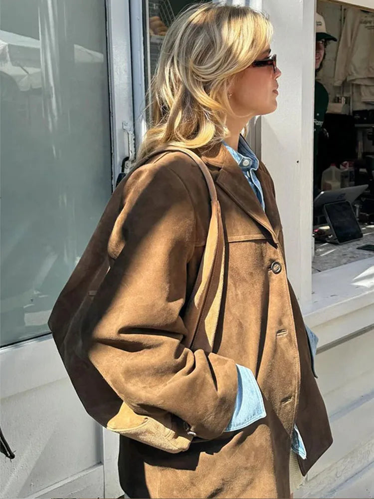 Women's Oversized Button-Up Winter Coat with Pockets