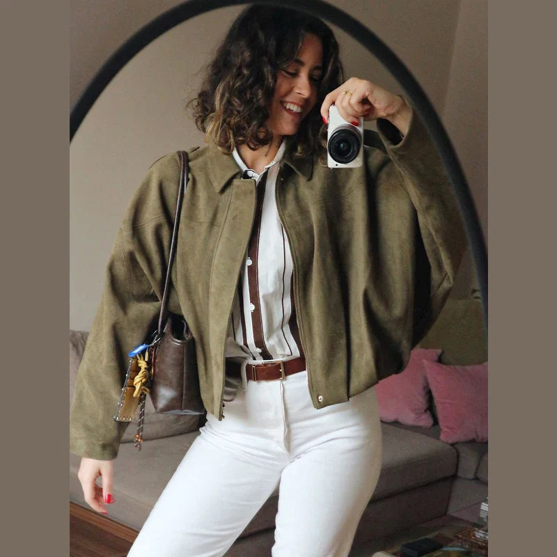 Lapel-Collared Cropped Bomber Jacket for Women with Zip Closure