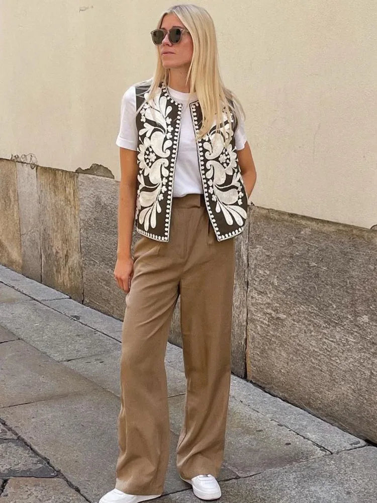 Floral-Embroidered Sleeveless Women's Vest