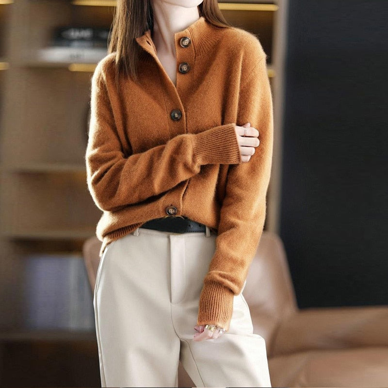 Brune | Women's Cozy Cardigan | Warmth