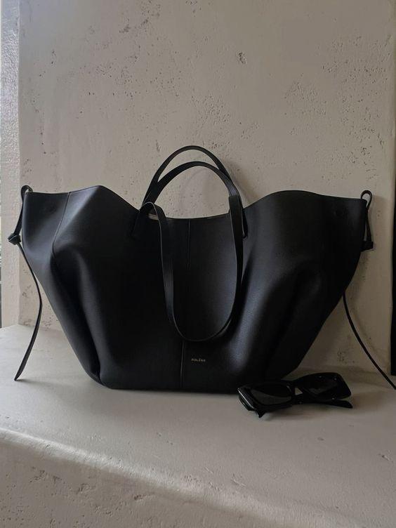Vintage-Inspired Women's Tote Bag with Durable Top Handles